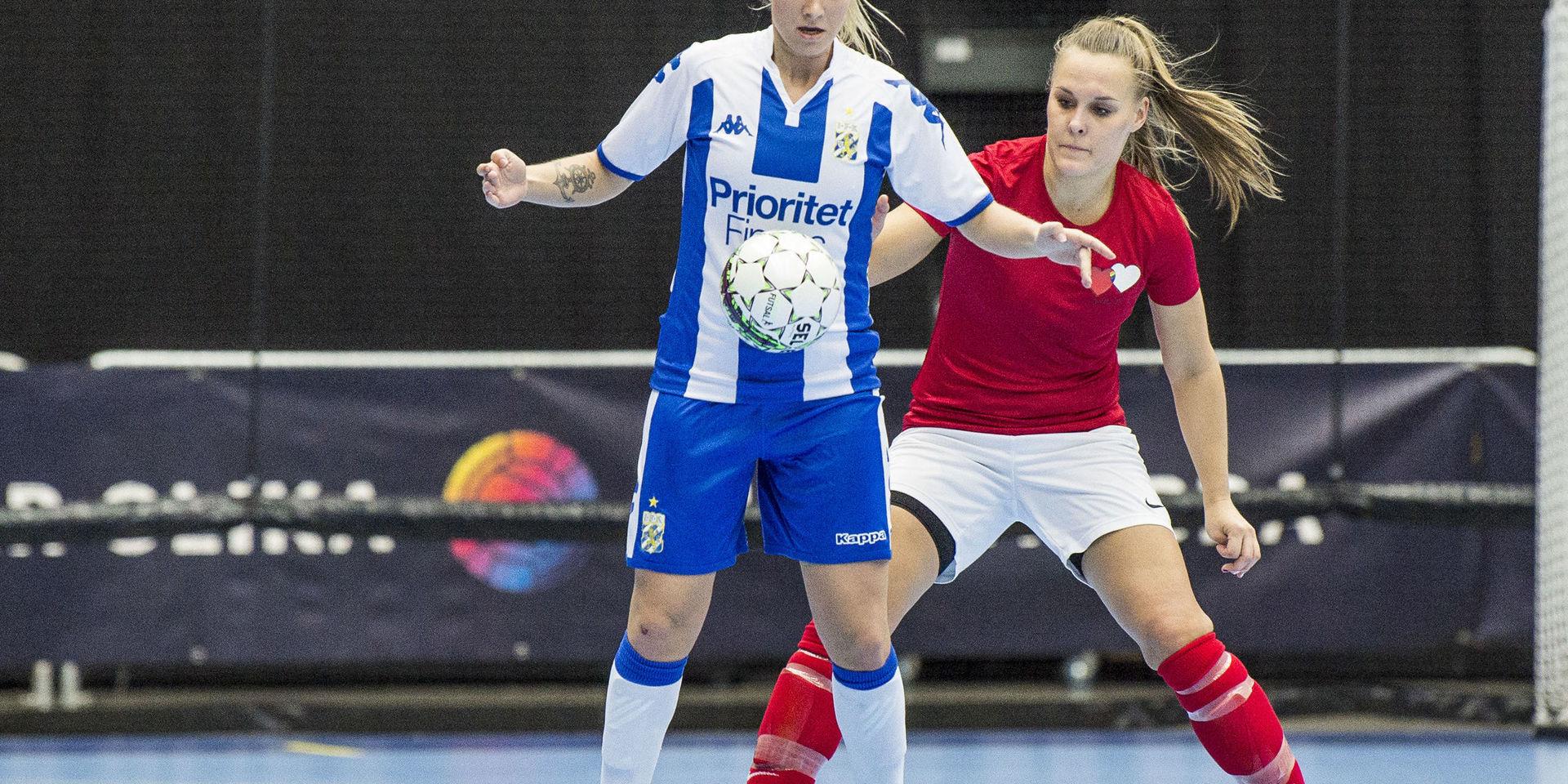 Förra säsongen spelade Nanna Jansson för IFK Göteborg. Då var hon med att slå ut IFK Uddevalla i SM-kvartsfinalen. Snart kan hon ha Agnebergshallen som hemmaplan. 