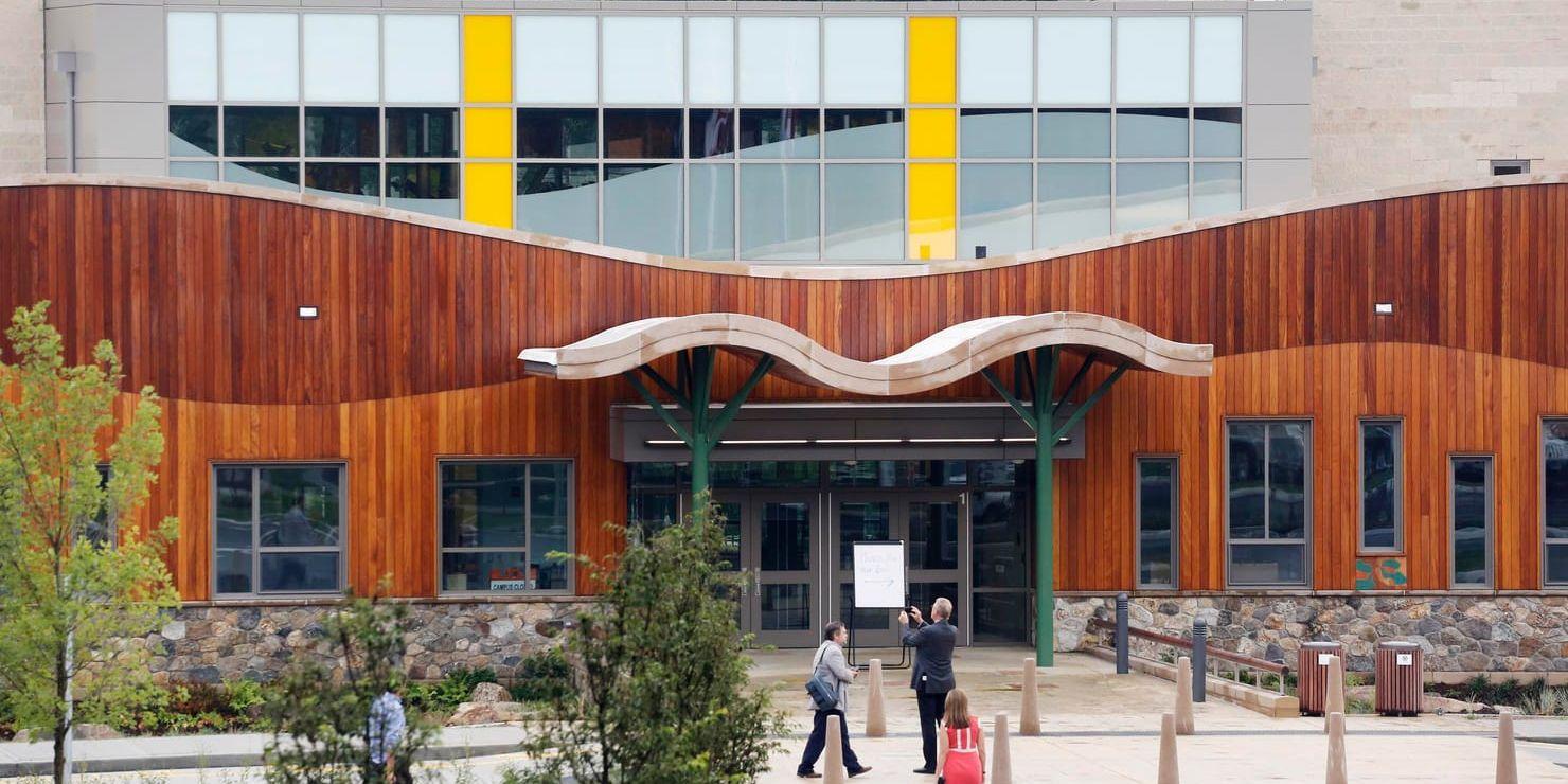 Den nya Sandy Hook-skolan öppnar för elever i höst.