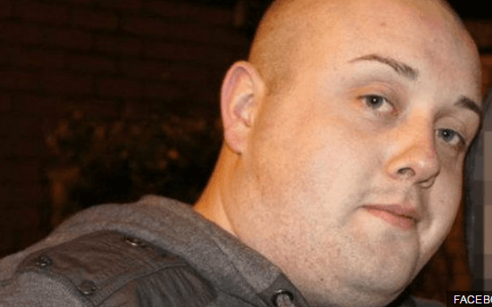 John Atkinson, från Radcliffe utanför Manchester, är den fjärde som har bekräftats död efter attacken. 28-åringens vänner har startat en insamling till stöd för hans familj.Foto: BBC.
