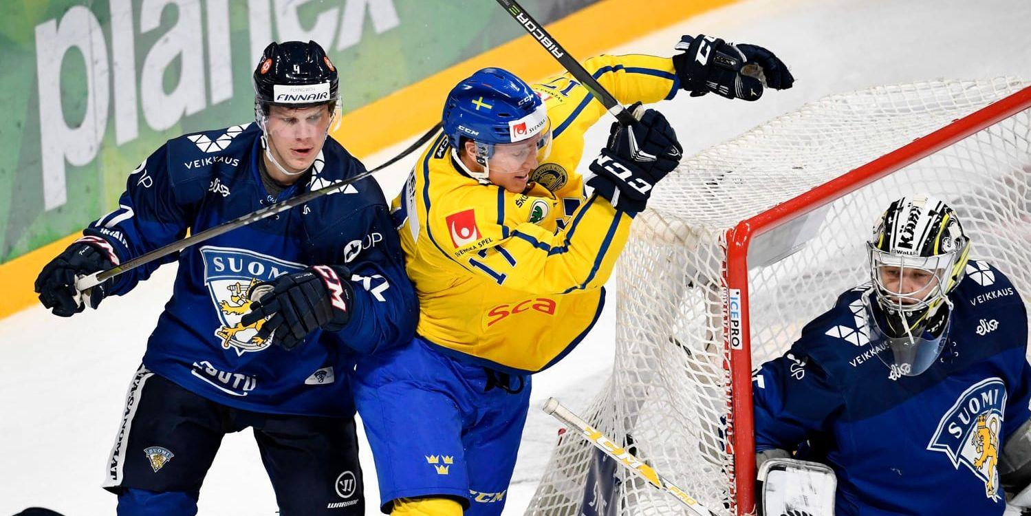 Dennis Rasmussen, här i Karjalaturneringen i november, har gjort klart för sin KHL-klubb Magnitogorsk att han prioriterar landslaget. Arkivbild.