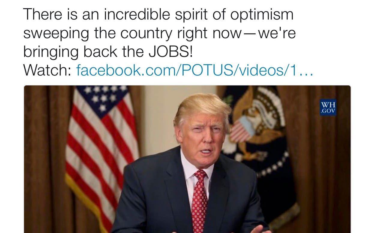 6 MARS: Trump gjorde inga offentliga framträdanden den här dagen men tog till presidentens officiella Twitter-konto för att lyfta fram ett videotal om jobb. Foto: TT