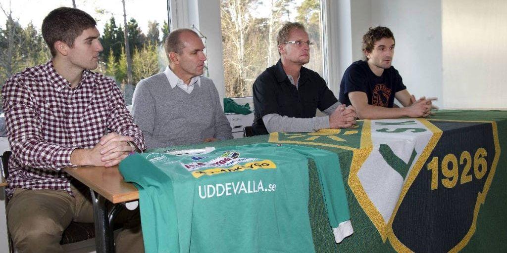 Patrick Hopkins, Ljungskiles tränare Tor-Arne Fredheim, sportchefen Lennart Göransson och Aleksandar Kitic. 