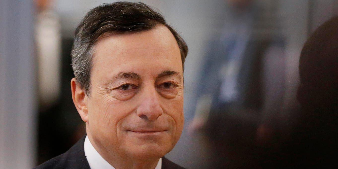 ECB-chefen Mario Draghi väntas under hösten ta de första stegen i en ettårig avveckling av sitt omstridda program för stödköp av statspapper. Arkivbild.