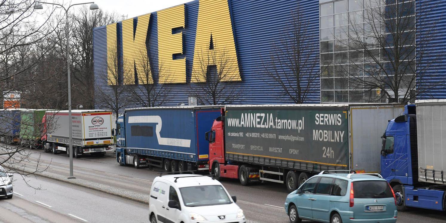 LO-förbundens varsel omfattar bland annat städpersonal hos Ikea, Kungens kurva, i södra Stockholm. Arkivbild.