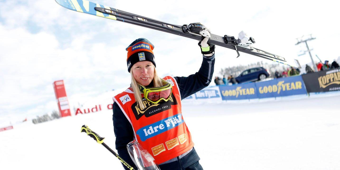 Sandra Näslund tog säsongens tredje seger och toppar världscupen över julledigheten. Arkivbild.