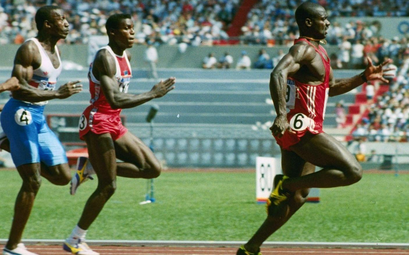 Vid OS 1988 krossade Johnson allt motstånd och Lewis såg nästan ut som en statist. Strax efteråt kom förklaringen – kanadensaren var dopad. Foto: TT