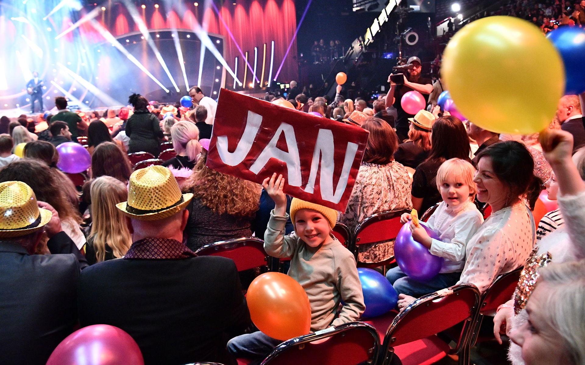 MALMÖ 20190209 Publiken vid  Melodifestivalen deltävling två i Malmö Arena på lördagen.Foto: Johan Nilsson / TT / Kod 50090 