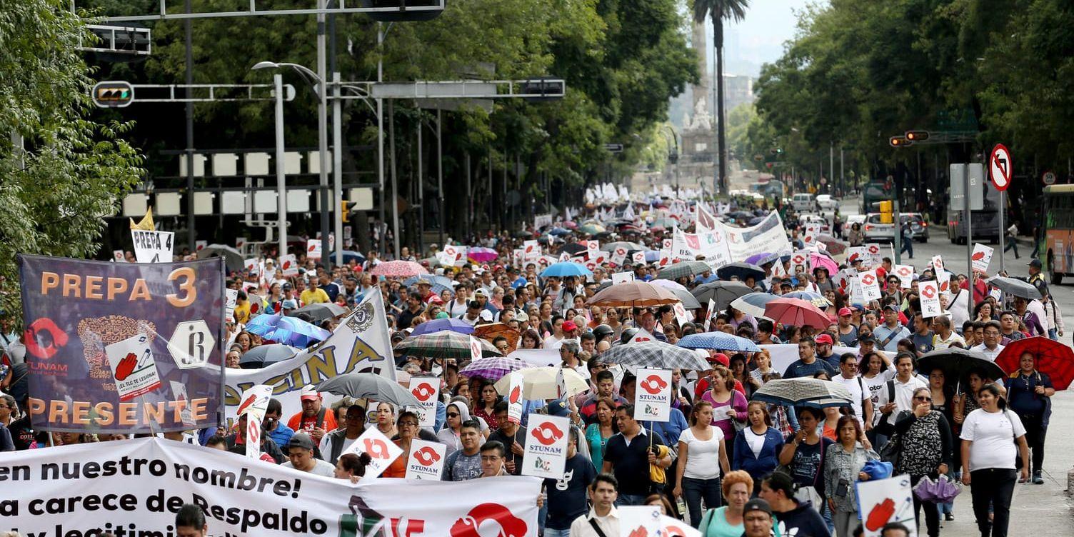 Frihandelsavtalet Nafta river upp starka känslor. Här en demonstration mot överenskommelsen i Mexikos huvudstad i augusti i år.