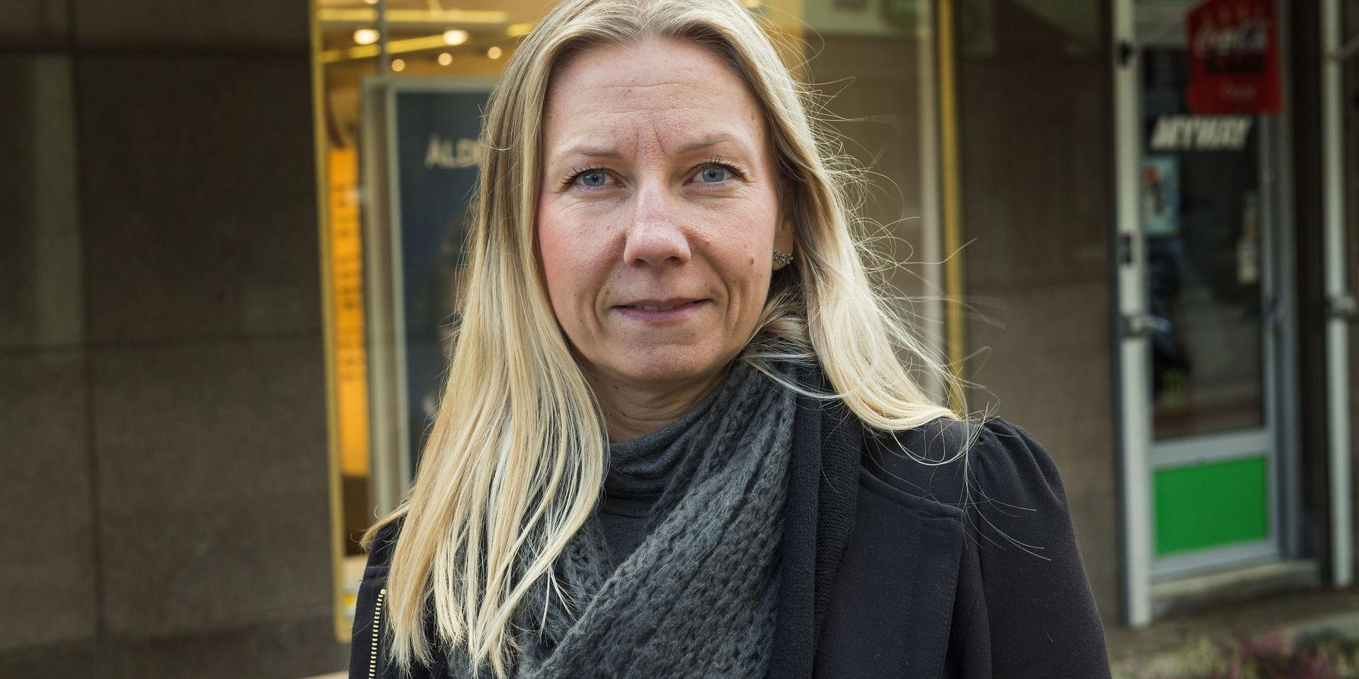Sveriges byggindustrier jobbar mot sexism på arbetsplatser och på utbildningar, menar Pernilla Irewährn.