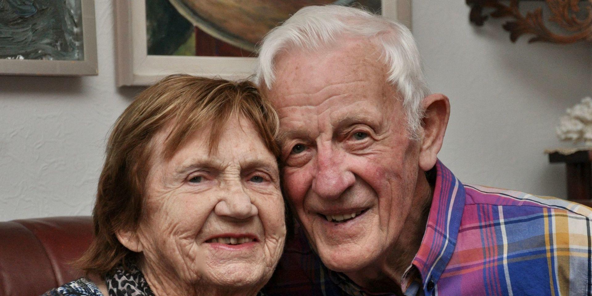 Rostar inte. Att gammal kärlek inte rostar gäller verkligen för Ingrid och Karl-Eric Mathson. De har varit ett par i 67 år och firade nyligen krondiamantbröllop.