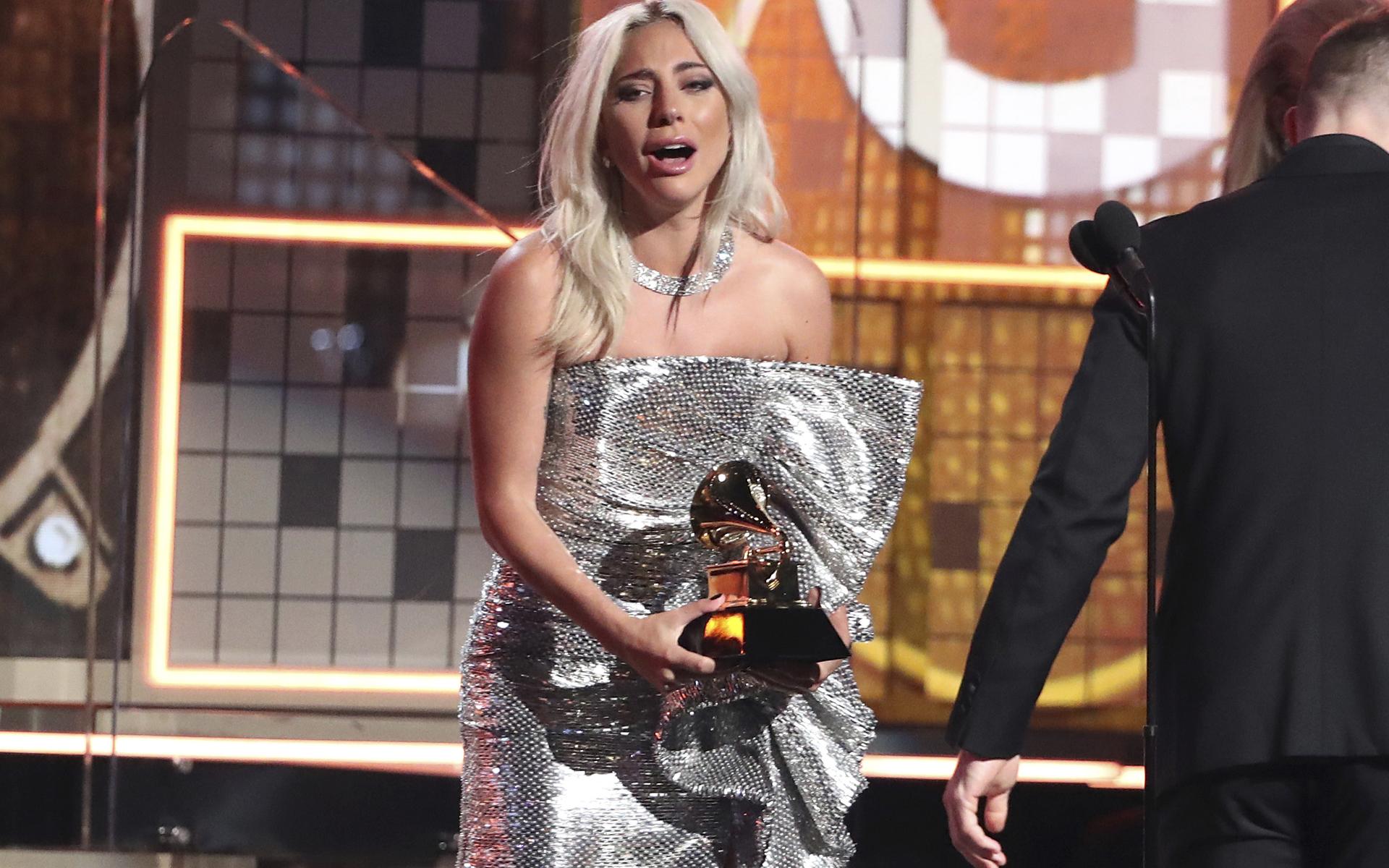 Lady Gaga prisades för &quot;Shallow&quot;.