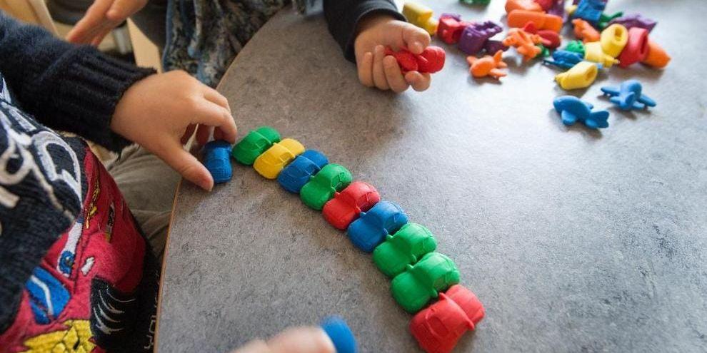 Framtida bilkonstruktörer? På förskolan Ängabo vill man väcka barnens intresse för matematik.
