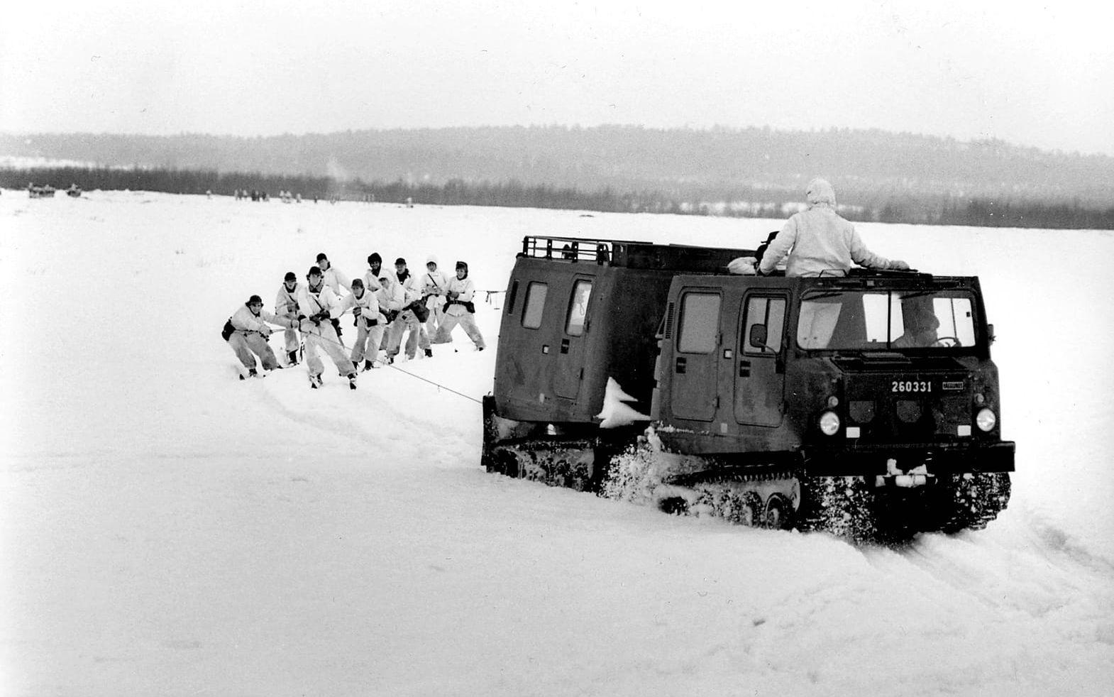 Kiruna. 21/4 1983. Bohus Bataljon på plats i Norrland, på väg mot fronten. Foto: Lasse Edwartz