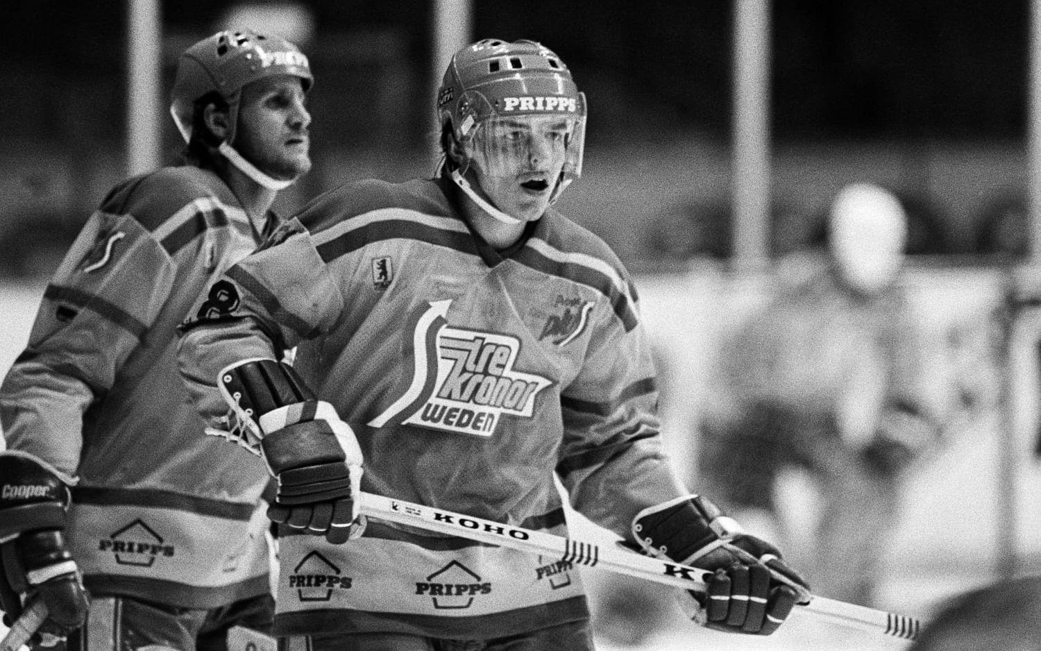 Anders Kallur var en av pionjärerna inom svensk ishockey och fick lyfta Stanley Cup-bucklan hela fyra gånger under sin tid i New York Islanders. Var tillsammans med Stefan Pettersson första spelare från Europa att ta hem Stanley Cup. Foto: Bildbyrån