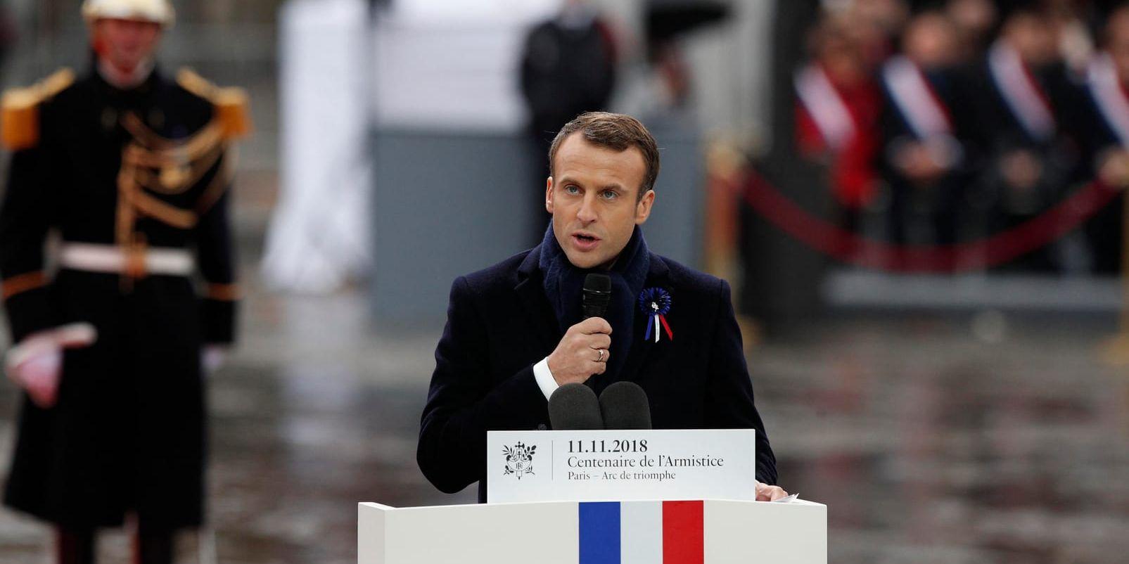 Europa tog nästan livet av sig, säger Frankrikes president Emmanuel Macron i sitt tal vid 100-årsdagen av första världskrigets slut.