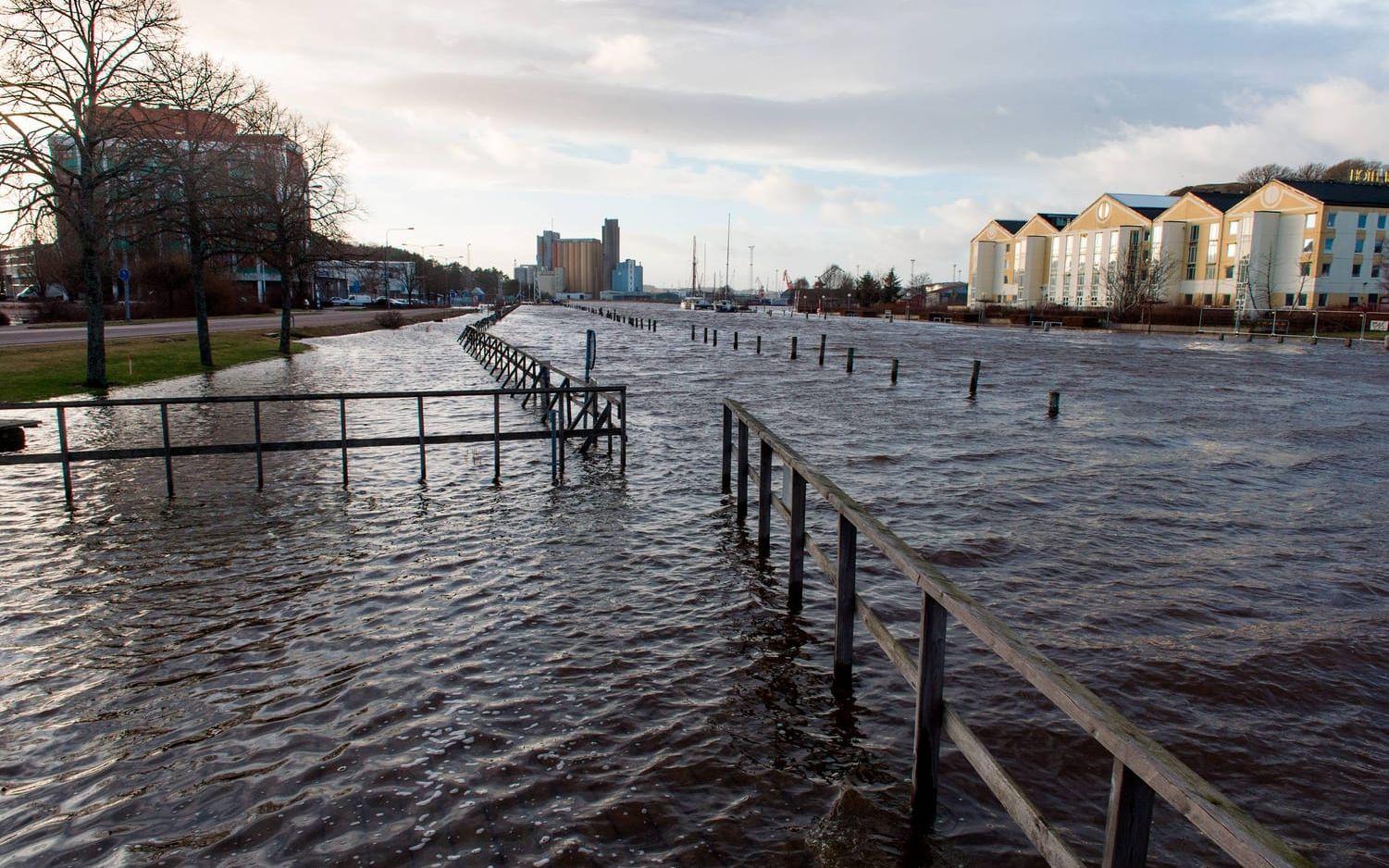 Översvämning vid Riverside. Bild: Lasse Edwartz