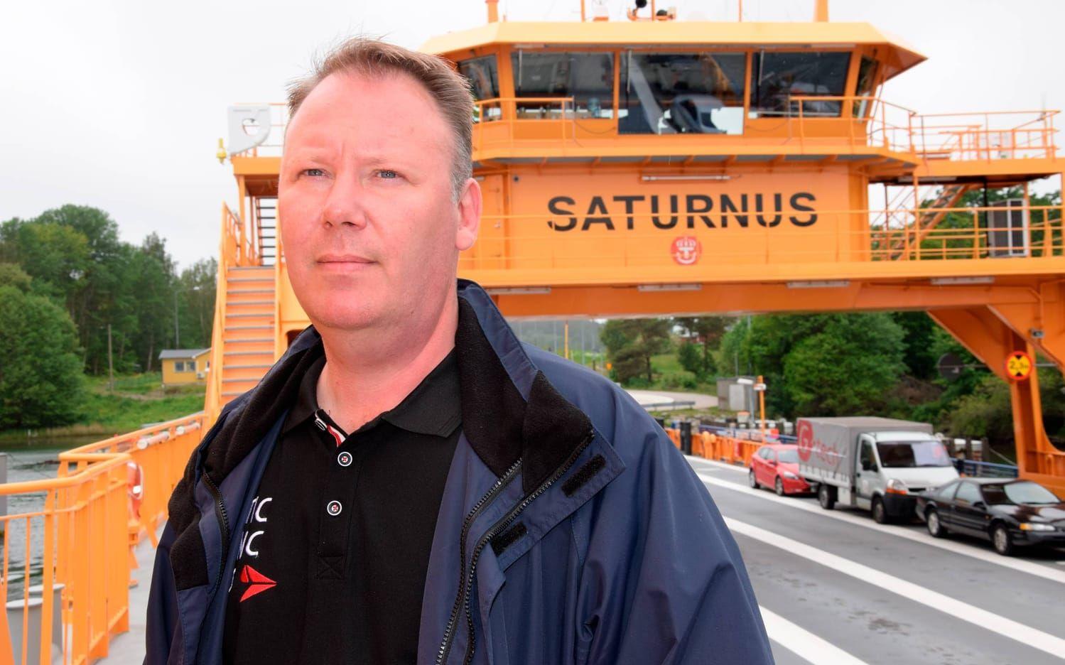 Mattias Bergsten är distriktschef i norra Bohuslän på Trafikverkets färjerederi. Han vidtog åtgärder på lördag för att hjälpa den drabbade skepparen.