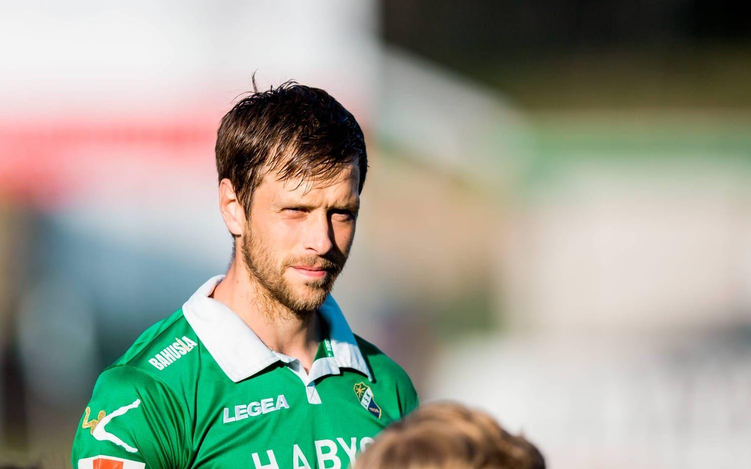 Alexander Mellqvist är klar för ett tredje raka år i Ljungskile SK.