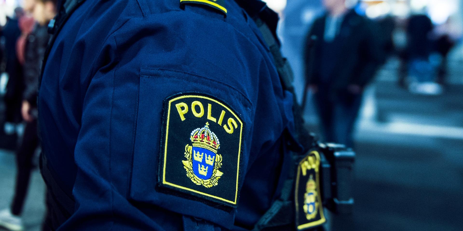 Två män åtalas vid Göteborgs tingsrätt för bland annat grovt narkotikabrott och olovlig befattning med brandfarliga och explosiva varor. Arkivbild. 