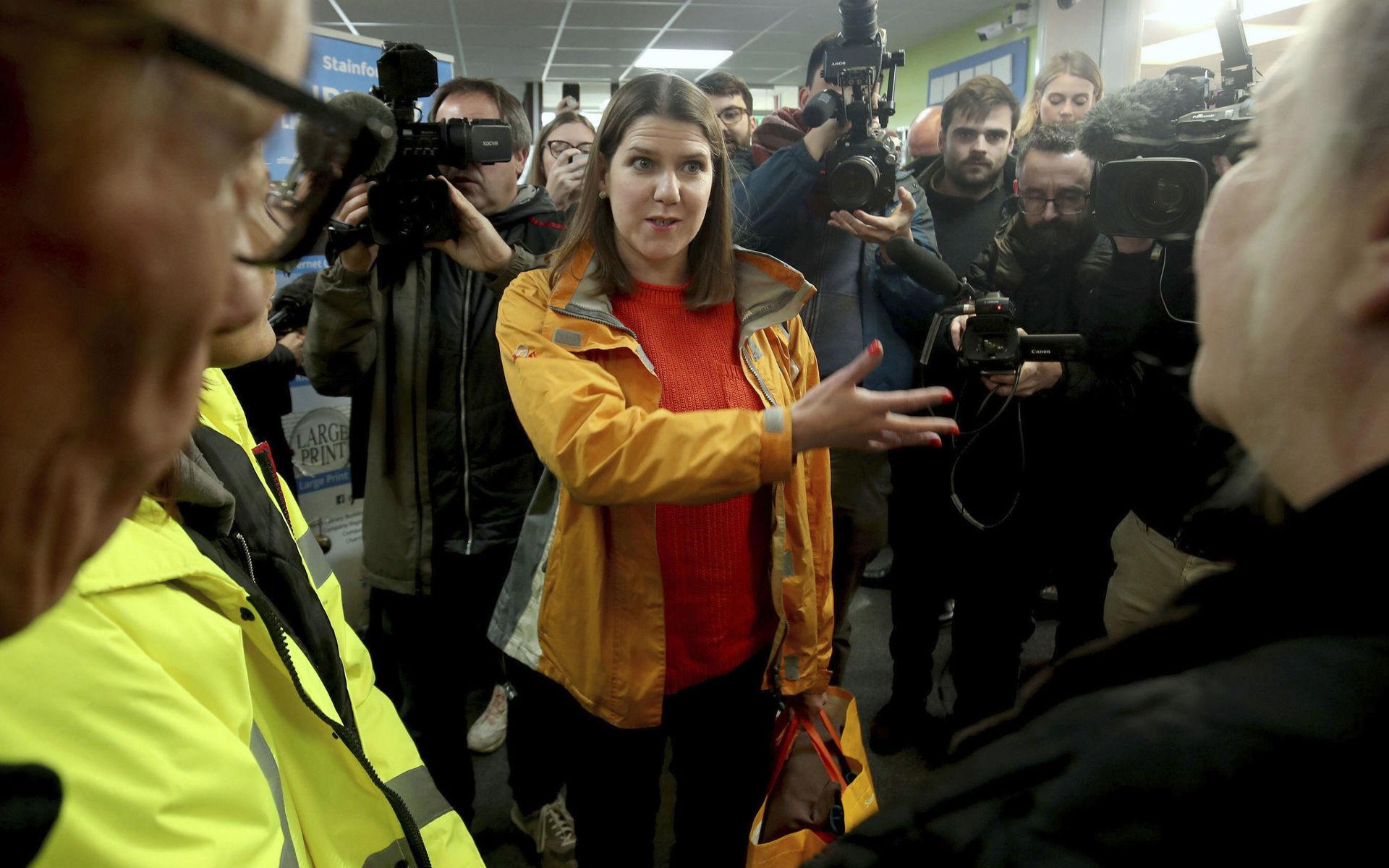 Liberal Democrats leader Jo Swinson during a visit to Stainforth in South Yorkshire to meet people affected by flooding, during General Election campaigning in England, Tuesday, Nov. 12, 2019. (Danny Lawson/PA via AP)  LLT806