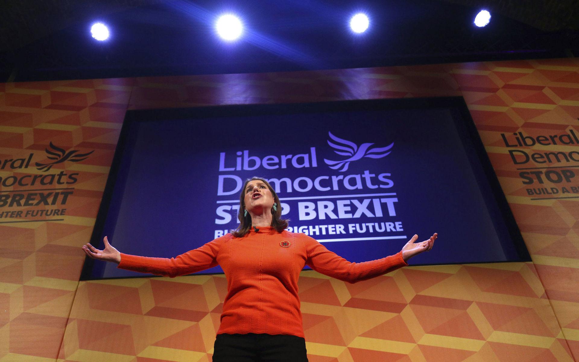 Britain&apos;s Liberal Democrats leader Jo Swinson makes a speech at a rally at the Battersea Arts Centre in Lavender Hill, while on the General Election campaign trail in London, Saturday, Nov. 9, 2019. Britain goes to the polls on Dec. 12.  (Aaron Chown/PA via AP)  AMB806