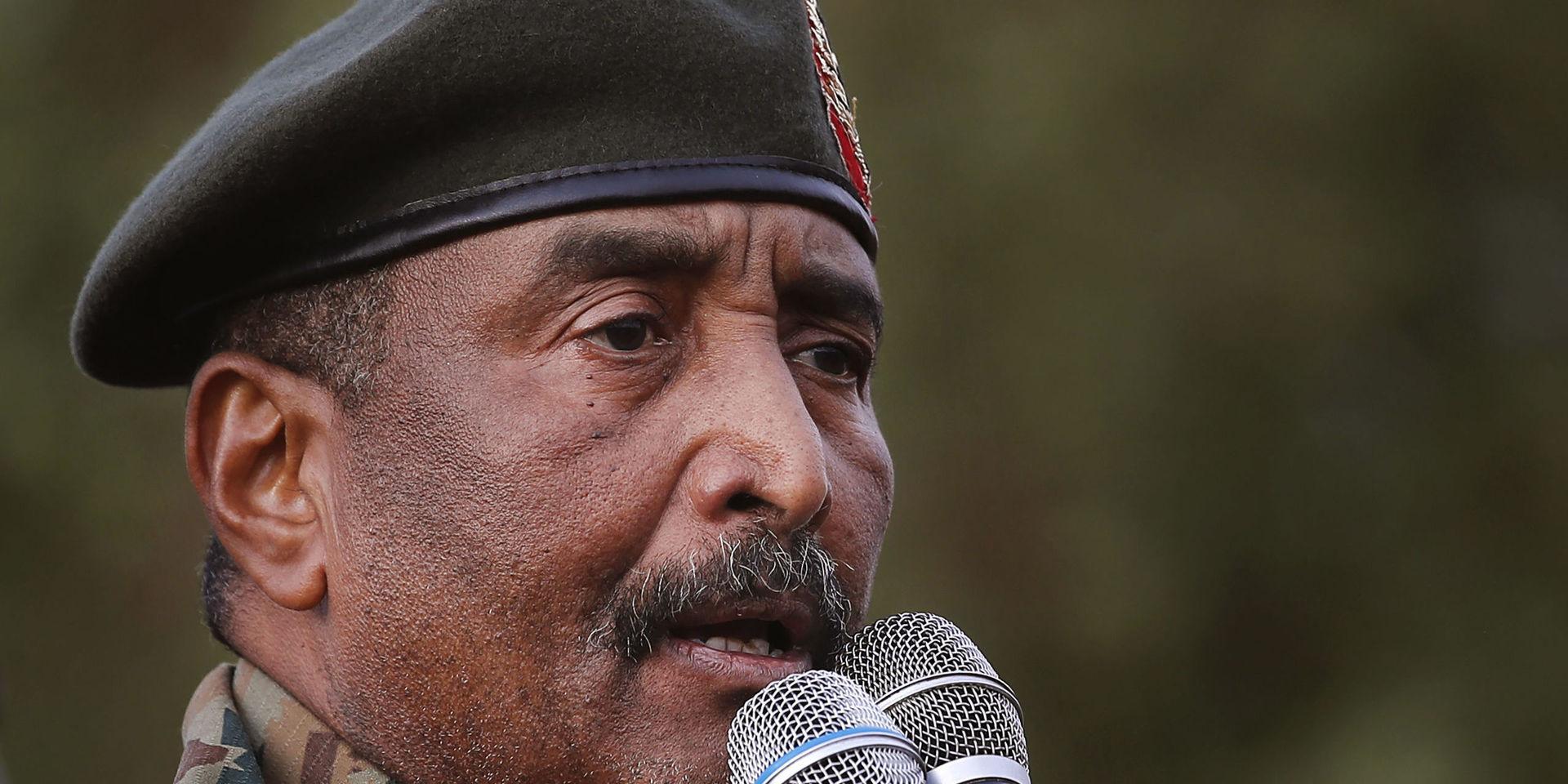 General Abdel Fattah al-Burhan kommer att börja leda övergångsstyret i Sudan. Arkivbild.