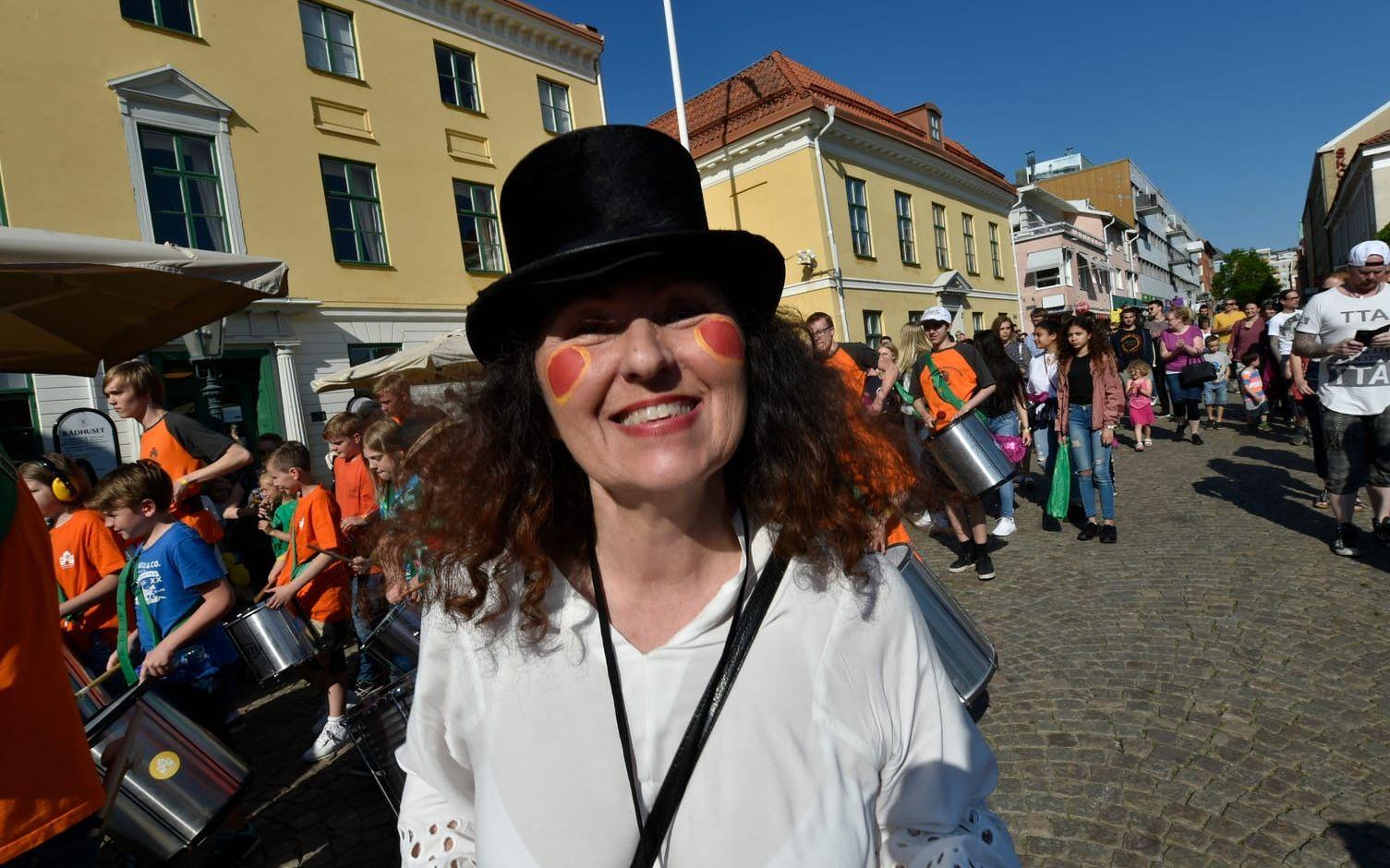 "Solen skiner, alla är glada", säger Annette Andersson från Kulturskolan