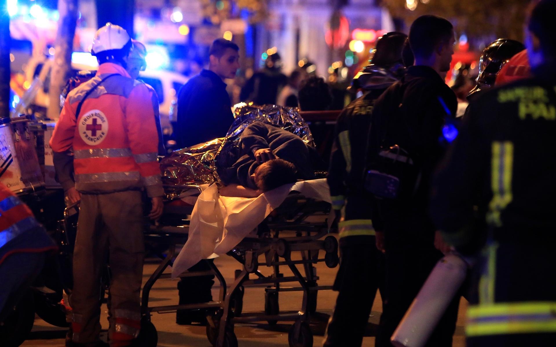 Efter terrorattacken mot konsertlokalen Bataclan i Paris den 13 november 2015 inleddes en stor räddningsinsats.