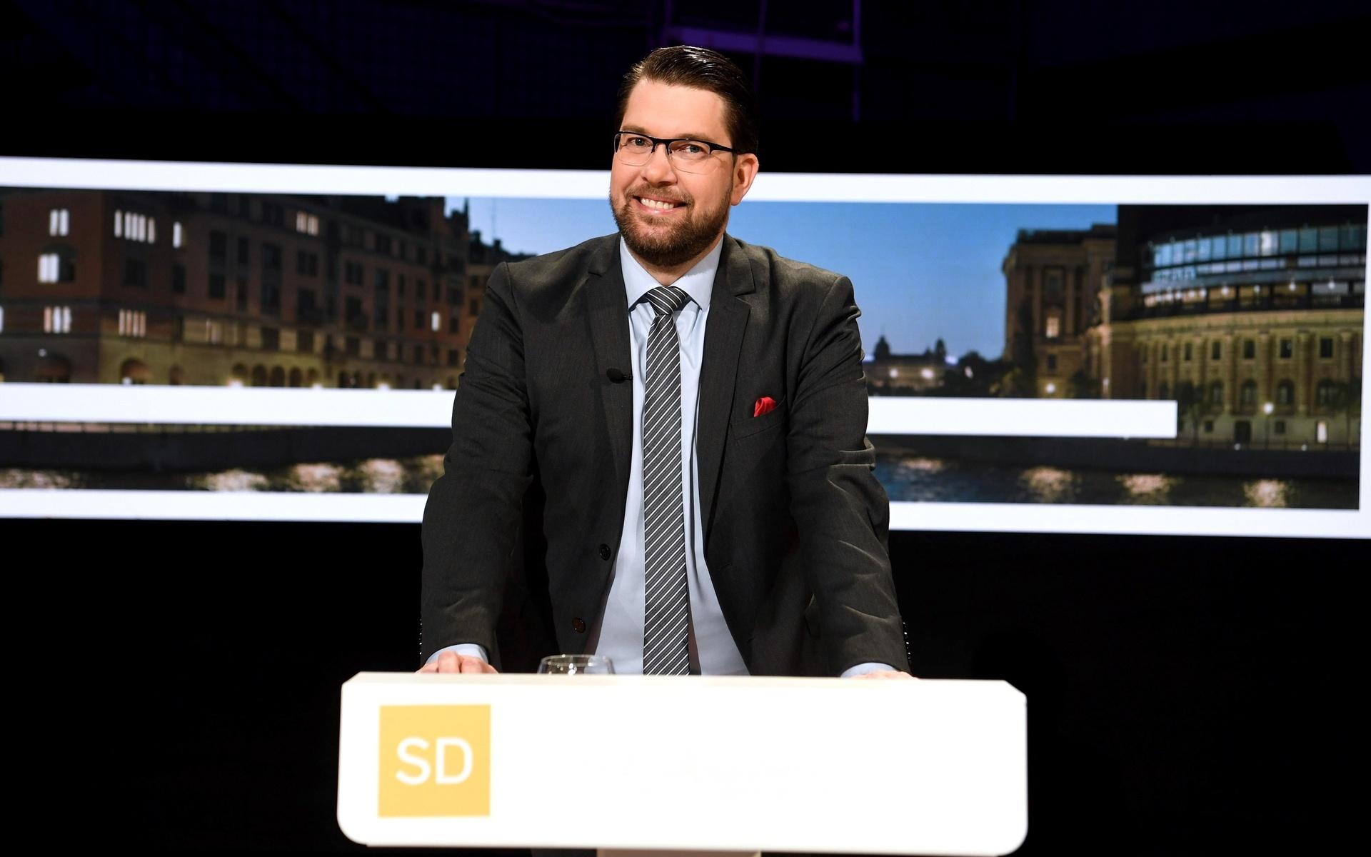 STOCKHOLM 20211010
Sverigedemokraternas partiledare Jimmie Åkesson (SD) under söndagens partiledardebatt i Agenda i SVT.
Foto: Fredrik Sandberg / TT / kod 10080