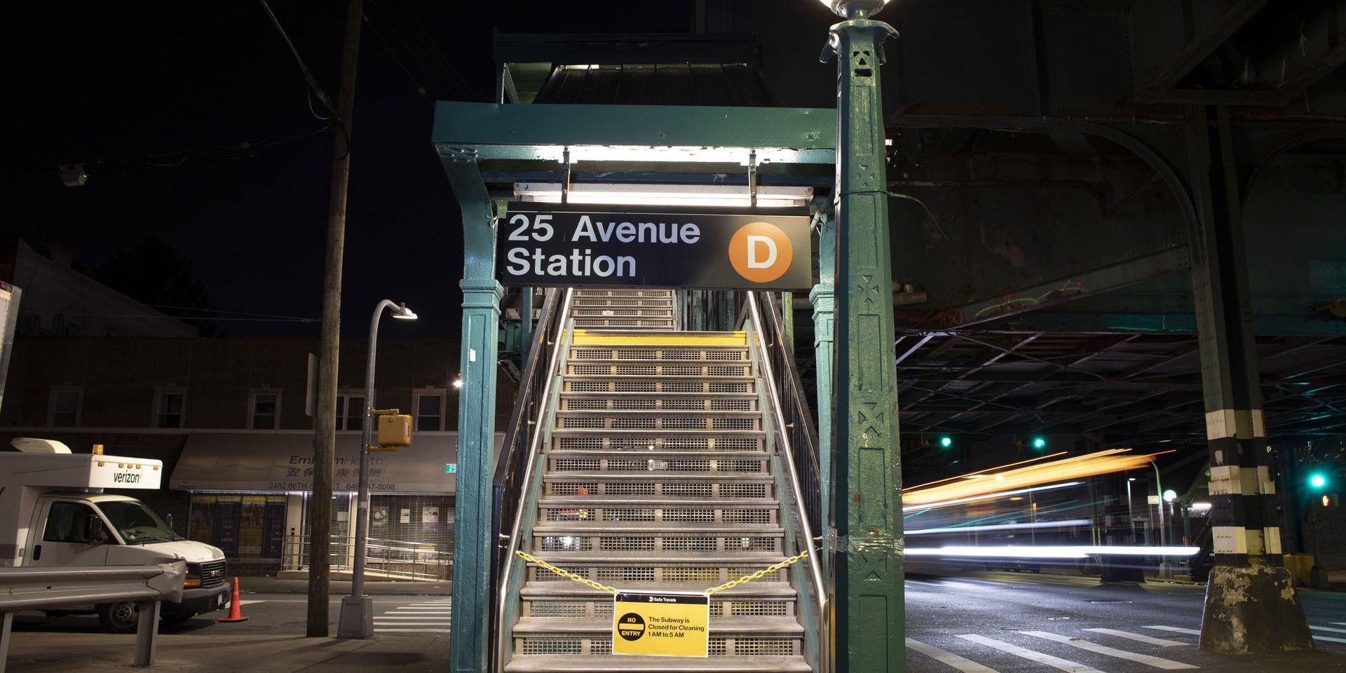 I New York stänger tunnelbanan på natten. Något att lära av, menar skribenten.