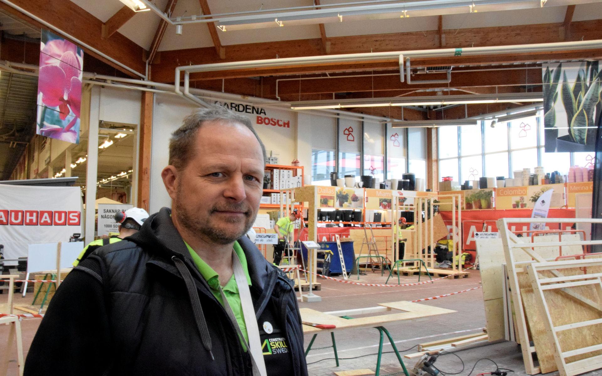 Johan Olsson är ansvarig för  kompetensförsörjningen av personal på Sveriges Byggindustrier och involverad i arbetet med att ordna tävlingar mellan skolor som ordnar den här typen av utbildningar.