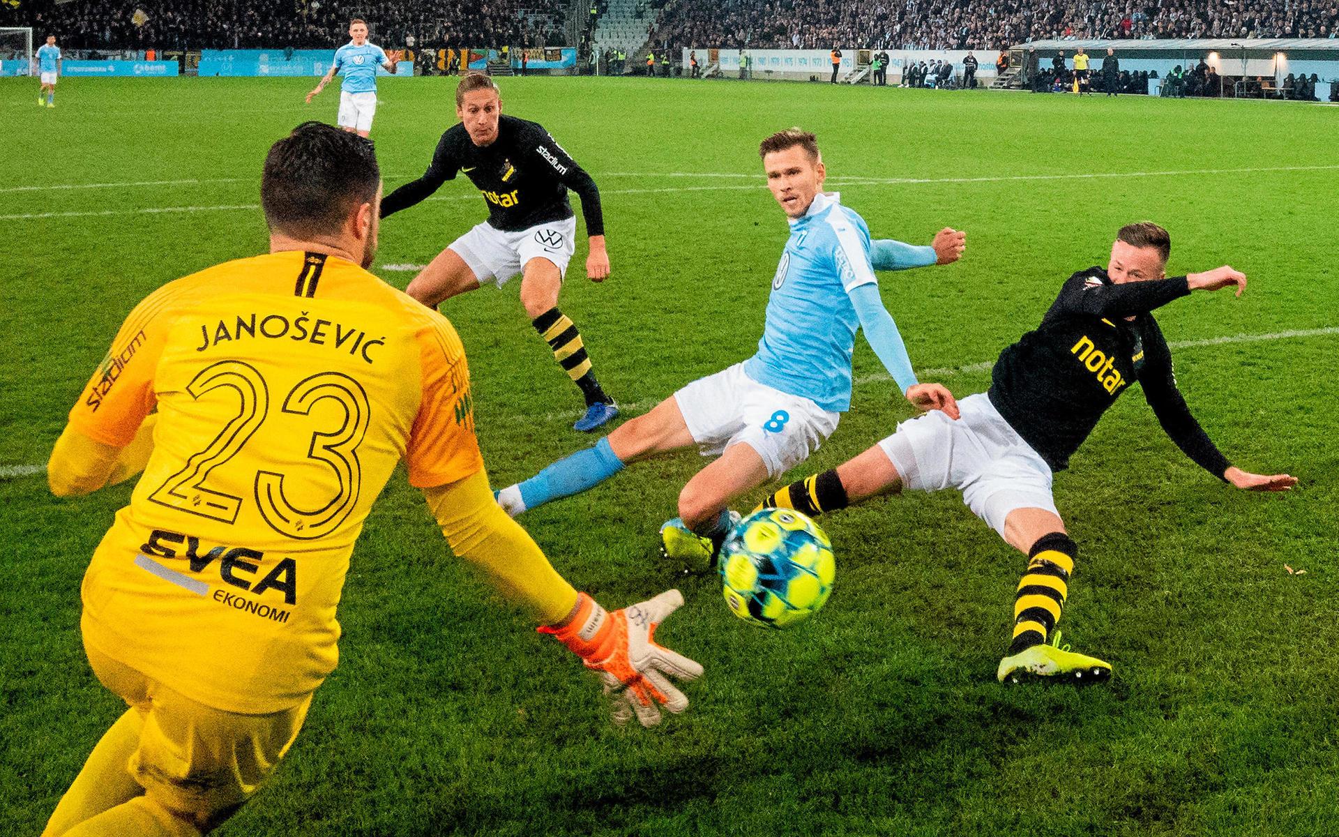 Match mellan Malmö FF och AIK.