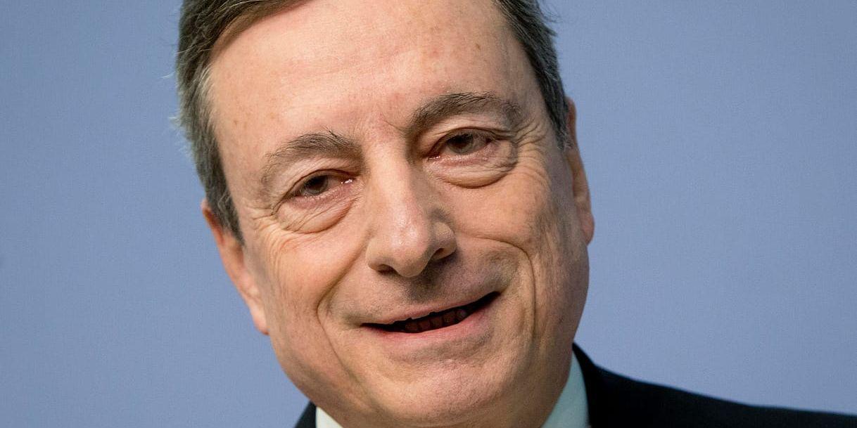ECB-chefen Mario Draghi, vars mandat löper ut i oktober, flaggar för mer stimulanser för att få fart på ekonomin. Arkivbild.