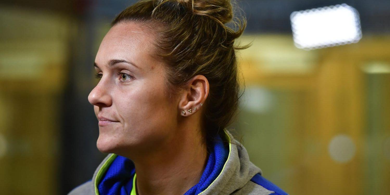 Sabina Jacobsen är besviken över att inte kunna spela mot Frankrike.