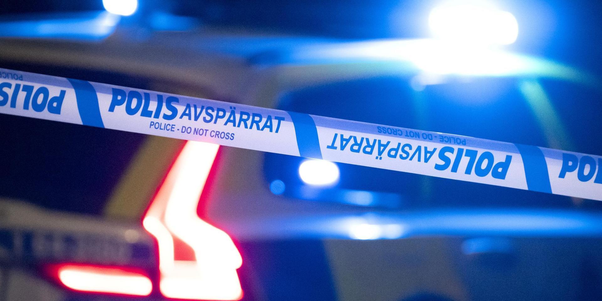 En man har gripits misstänkt för att ha våldtagit en kvinna i Stockholm. Arkivbild.