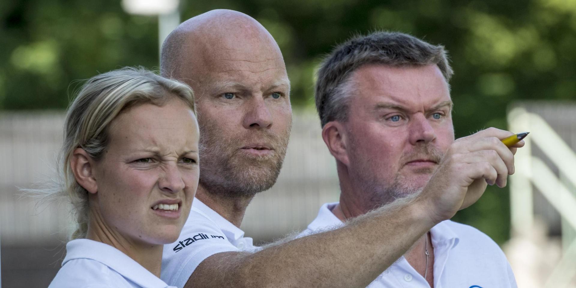 Magnus Carlund (mitten) tar över huvudansvaret för Rössö. Anna Blom blir kvar i ledarstaben men Ulrik Gustafsson (höger) lämnar klubben. 