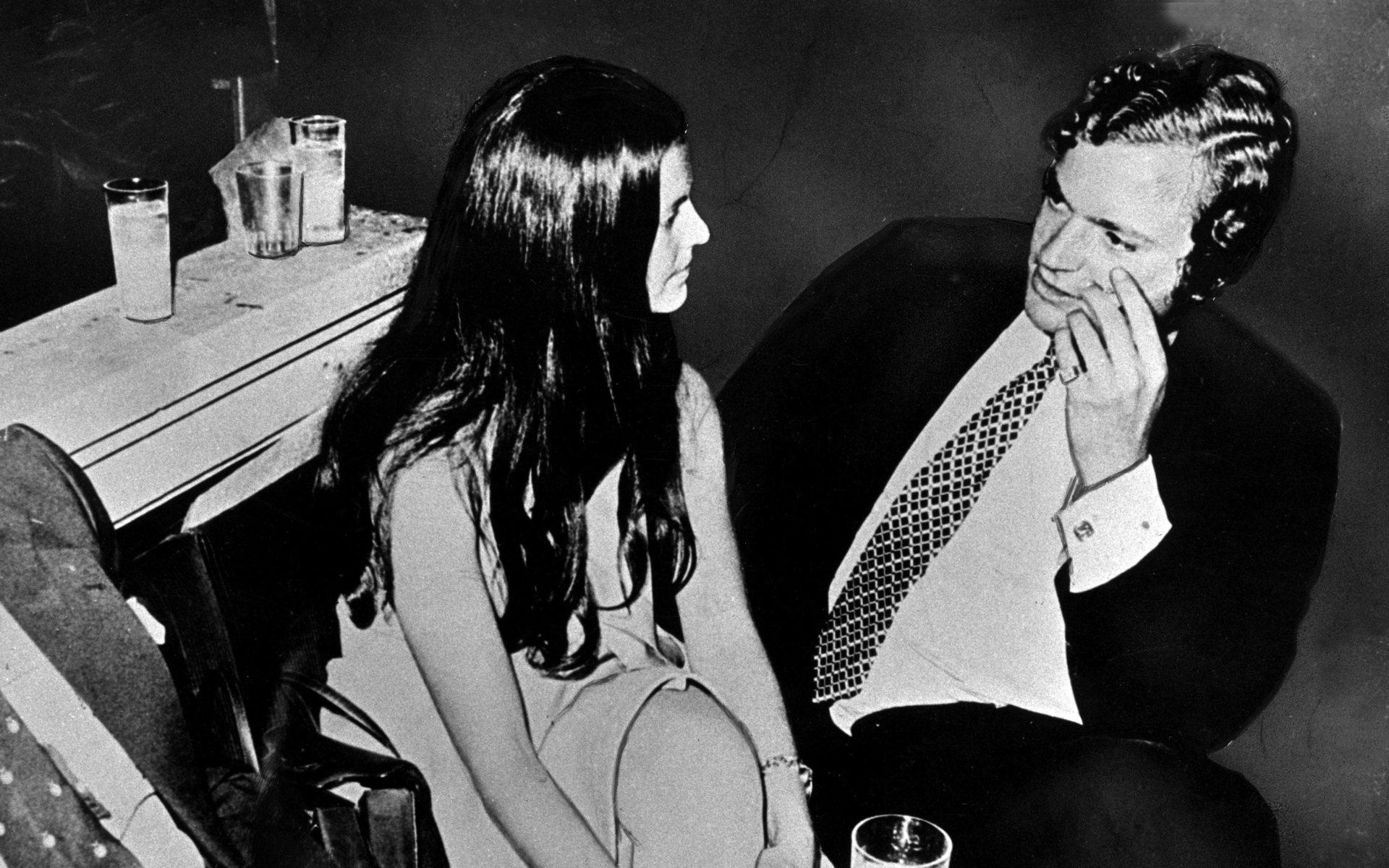 Kronprins Carl Gustaf och Silvia Sommerlath på nattklubben Bar ”Kinki” i München 1972 under de olympiska sommarspelen. Bilden ska vara tagen den 26 augusti och det var då deras romans började och det sa klick. Arkivbild.