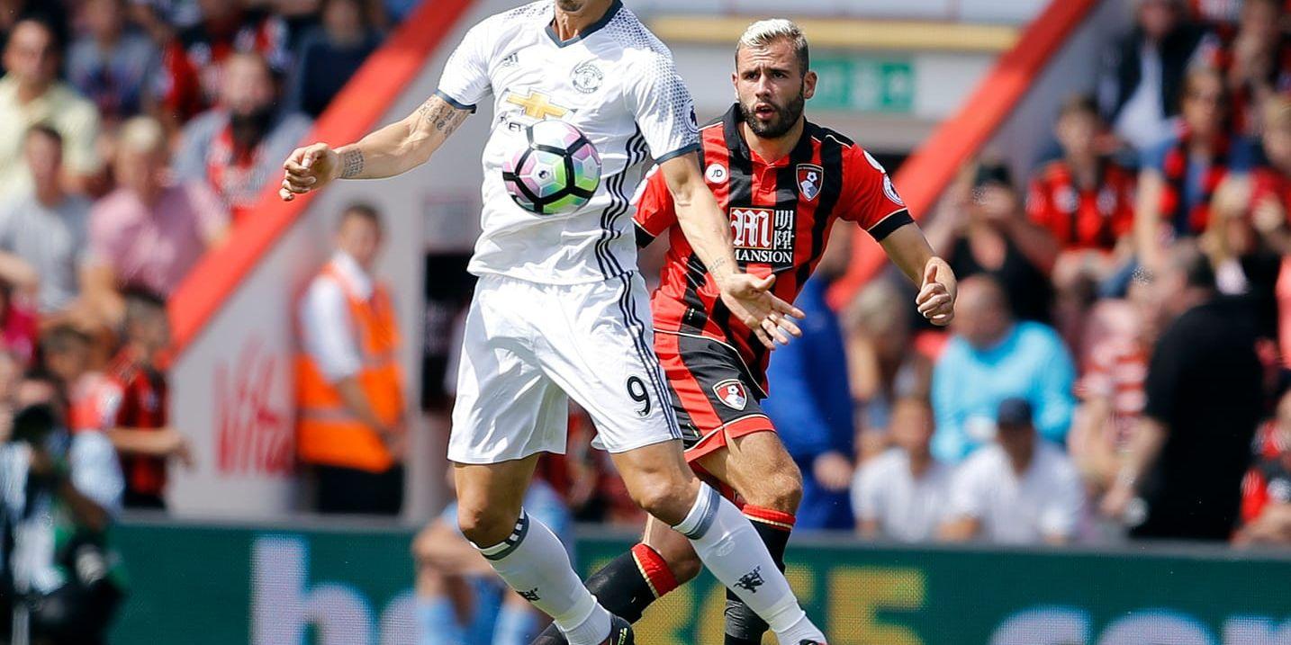 Målskytten Zlatan Ibrahimovic fick bästa tänkbara start mot Bournemouth i Premier league.