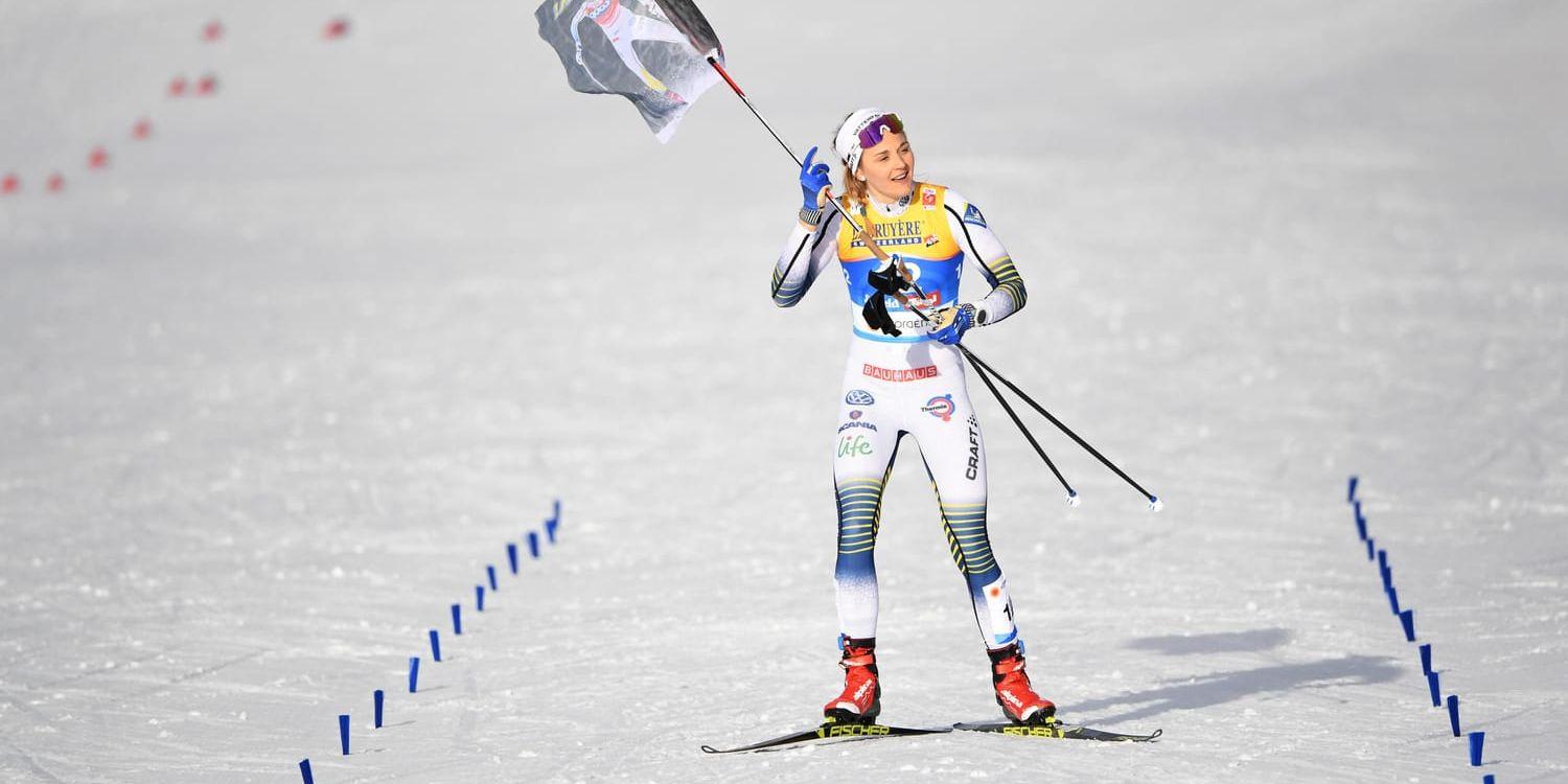 Stina Nilsson tog silver i den individuella sprinten. Nu hoppas hon på fler lopp under skid-VM i österrikiska Seefeld.