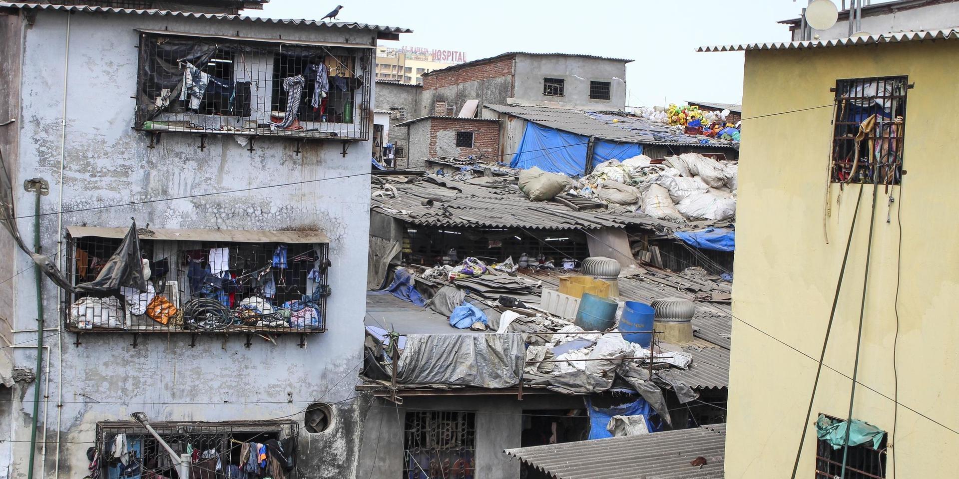 Bostadshus i stadsdelen Dharavi i Mumbai, ett av världens största slumområden.
