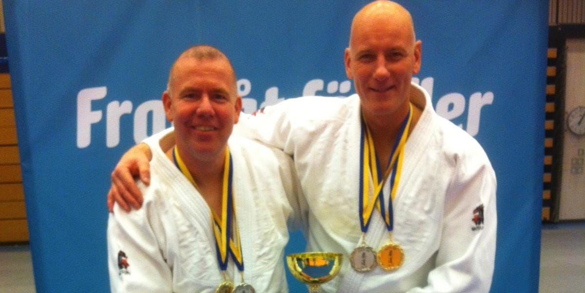 Dubbla medaljer. Patrik Östemar och Claes Belfrage tog ett guld och ett silver när kata-SM i judo avgjordes i Lindesberg.