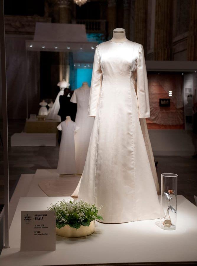 Drottning Silvias klänning. Foto: Jessica Gow/TT 