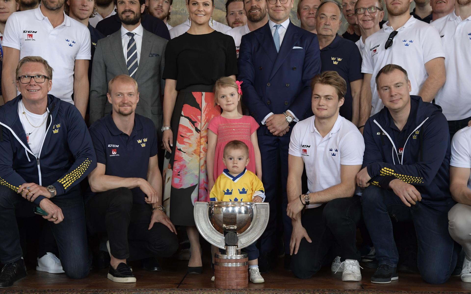 2017 vann hockeylandslaget VM och firades av bland annat kronprinsessfamiljen.