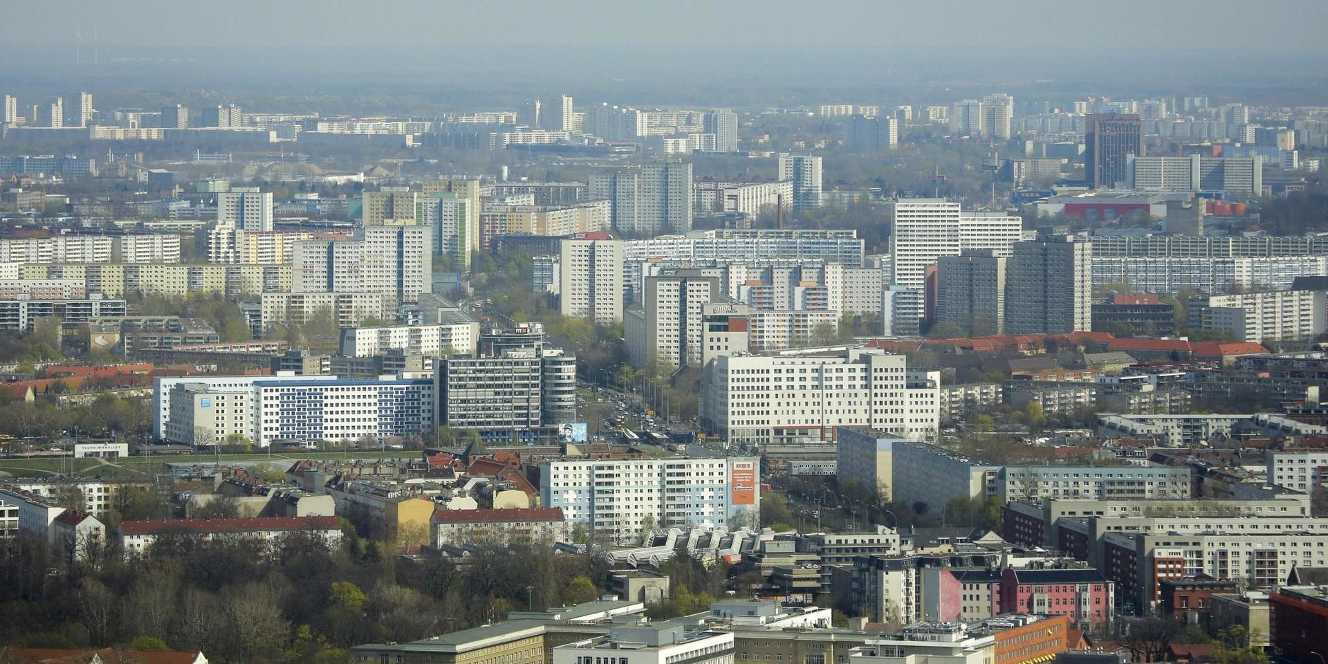 Apartment buildings in the former east part of the German capital photographed from the television tower in Berlin, Germany, Thursday, April 4, 2019. A campaign is being launched in the German capital to force the Berlin's state government into taking over nearly 250.000 apartments from corporate owners like Deutsche Wohnen and others. (AP Photo/Markus Schreiber)