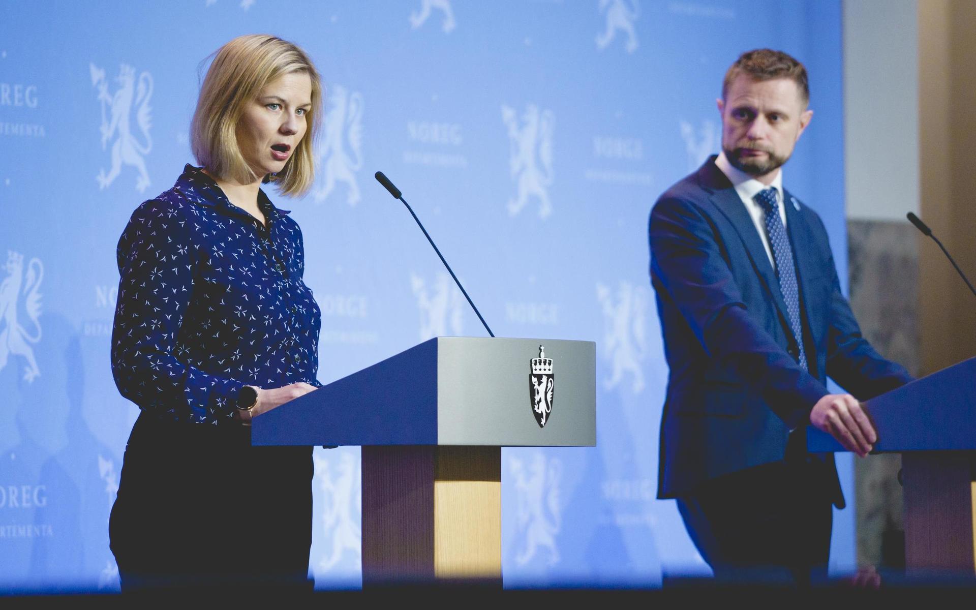 Guri Melby, kunskapsminister och partiledare för Venstre och Bent Høie (H), Norges hälsominister.