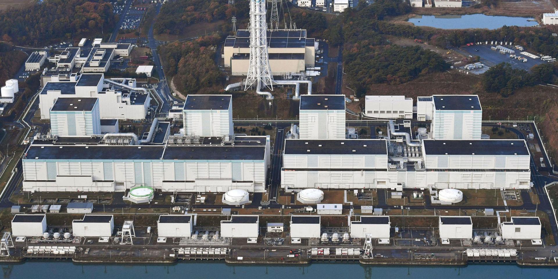 This aerial photo shows Fukushima Dai-ni nuclear power plant in Futaba, Fukushima Prefecture following a strong earthquake Tuesday, Nov. 22, 2016. Plant operator TEPCO said a pump that supplies cooling water to a spent fuel pool at No. 3 reactor, second right, of the plant stopped working, but that a backup pump had been launched to restore cooling water to the pool. (Kyodo News via AP)