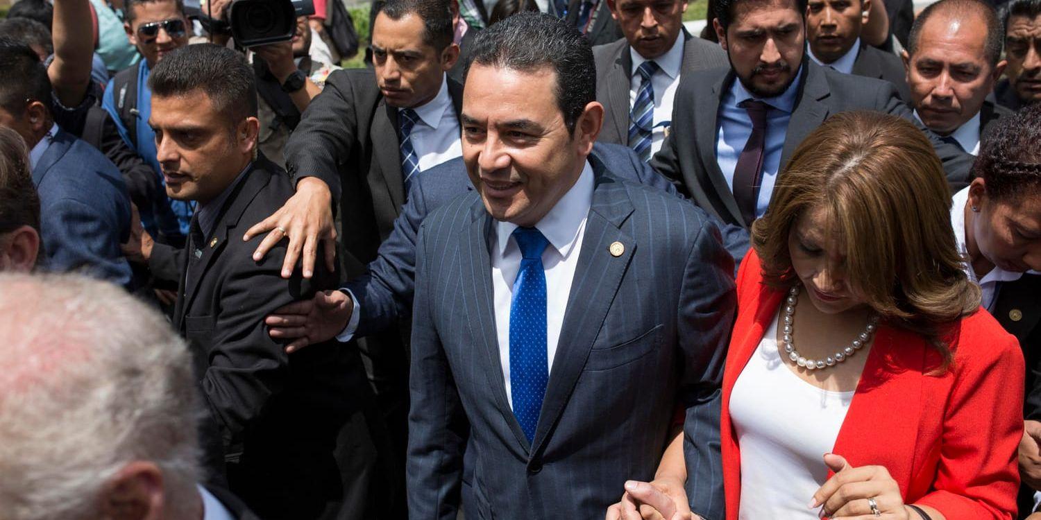 President Jimmy Morales tillsammans med landets första dam Patricia Morales i Guatemala City. Arkivbild.