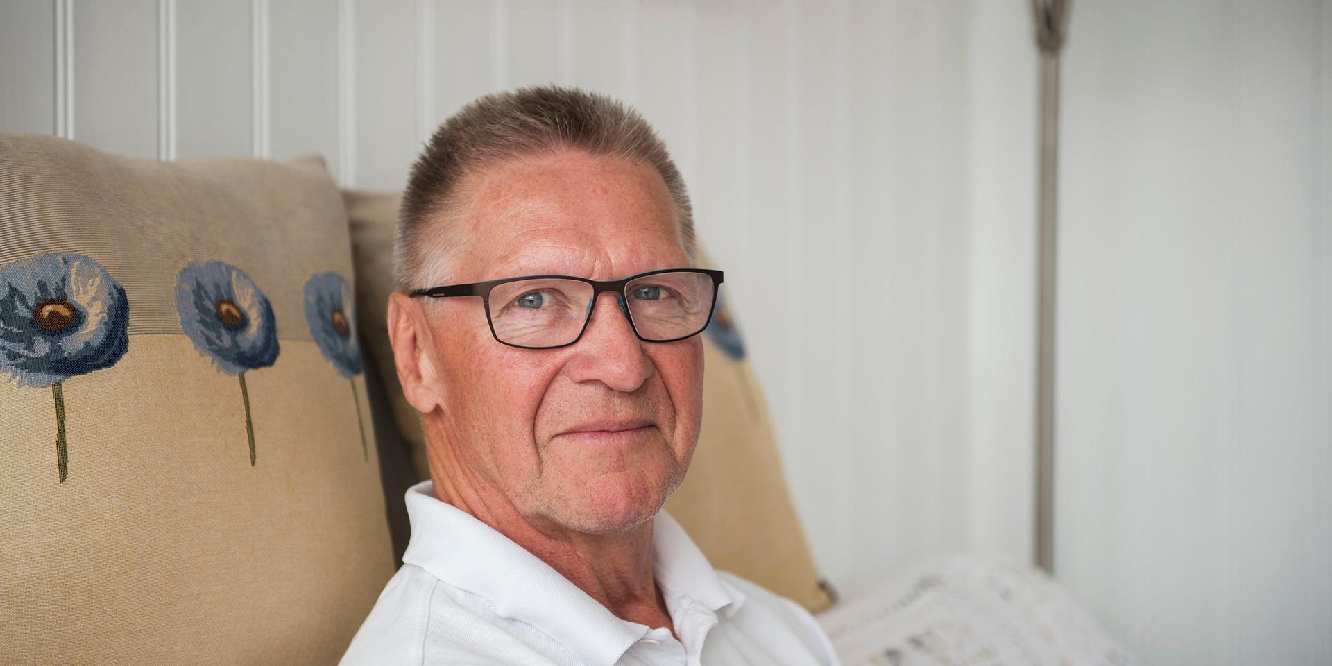 Jan-Olof Larsson (S). 