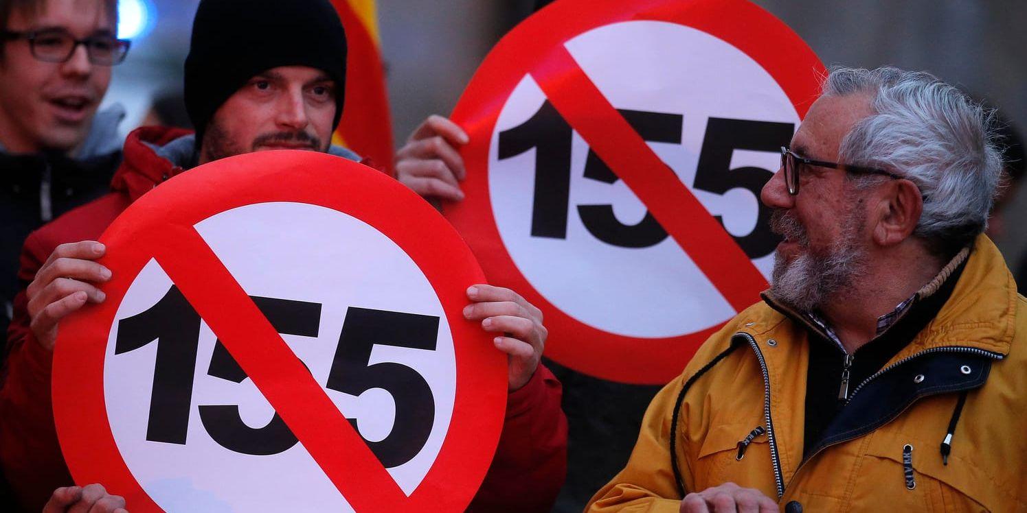 Protester i Sant Sadurni d'Anoia i veckan, mot användandet av den spanska grundlagens artikel 155, som innebär att den spanska regeringen har tagit över det regionala styret i Katalonien.