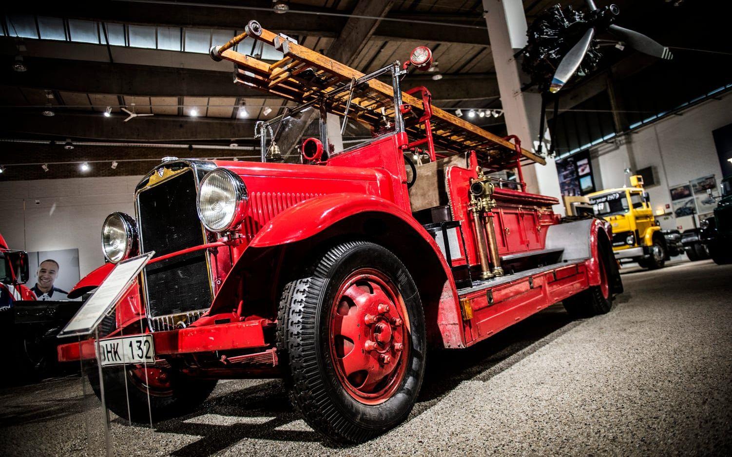 Den här brandbilen av modellen LV70 står idag på Volvomuseet i Arendal. Modellen tillverkades mellan 1931 och 1936.  Bild: Jenny Ingemarsson